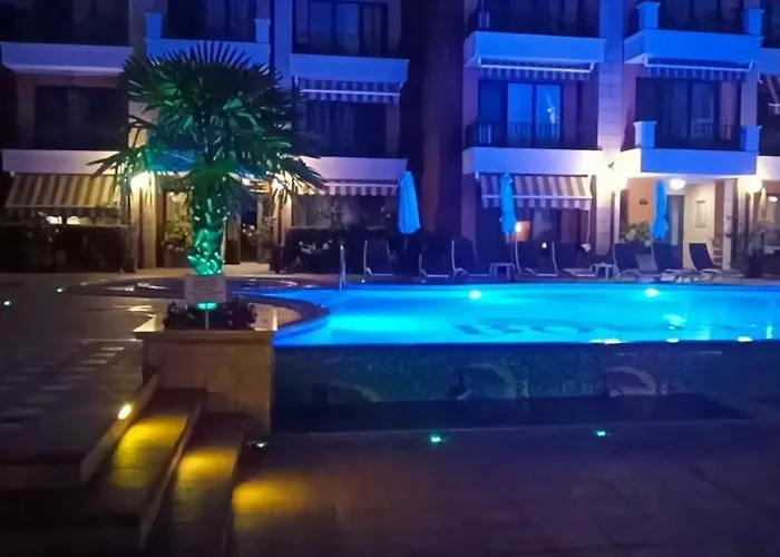 Отель Boulevard Sea Residenz